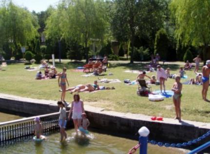 Orodek Wypoczynkowy Przysta Goslawice