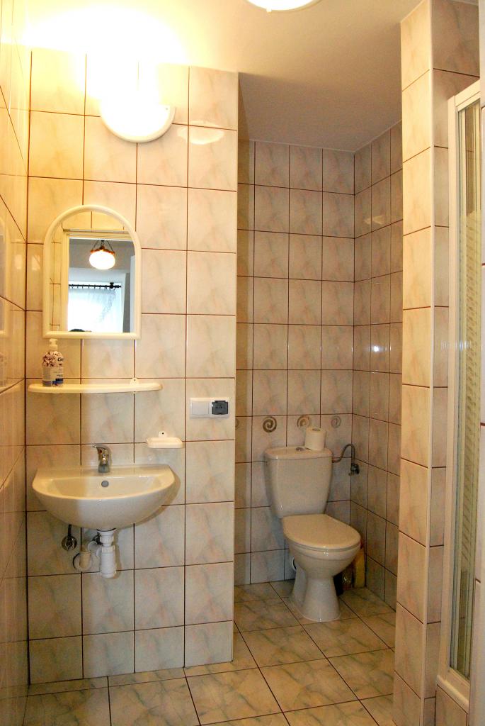 Dom gocinny PTAJA