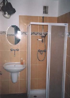 Miy Hotelik