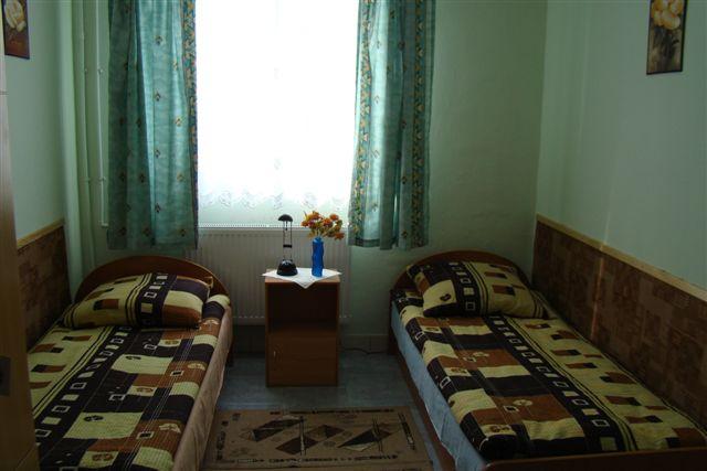 Zajazd Pod Klonami