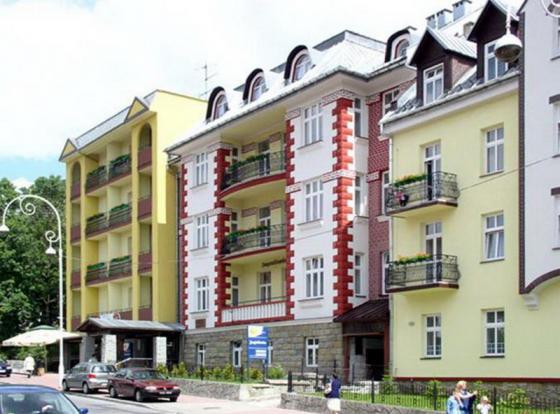 HOTEL*** NAT Krynica Zdrj