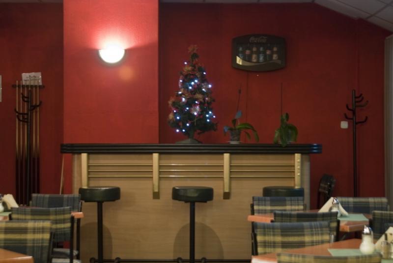 Hotel 222
