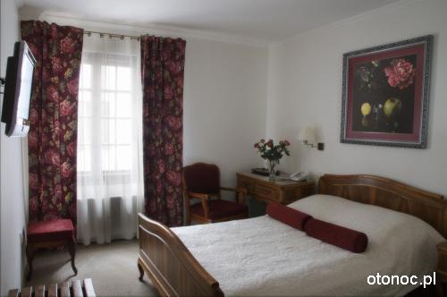 Hotel Pod Czarn R