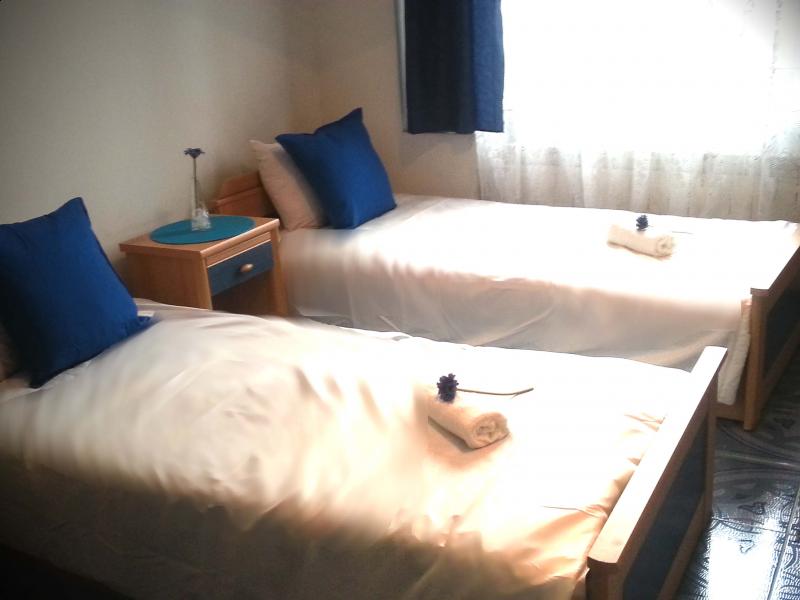 HOTEL TADROS; PRUSZKOW
