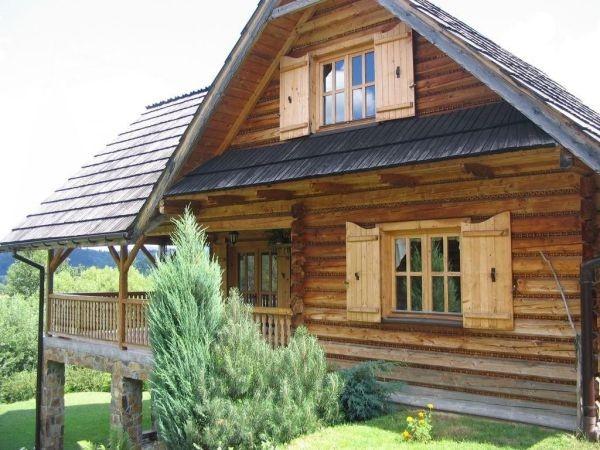 Luksusowy dom z bali drewnianych nad Jeziorem Soliskim