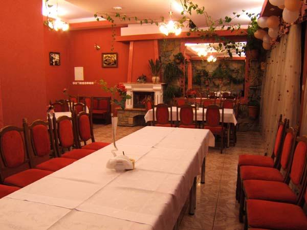 Hotel & Restauracja Mimoza