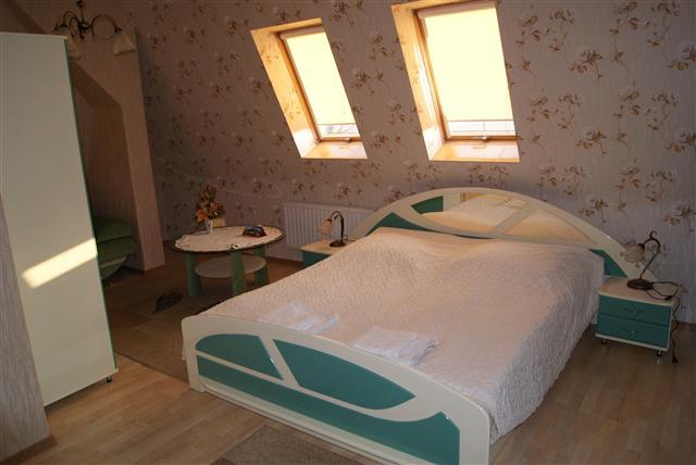 Hotel & Restauracja Mimoza
