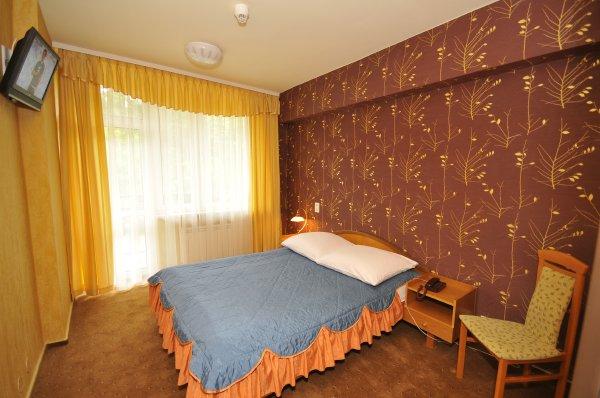 Hotel Echo