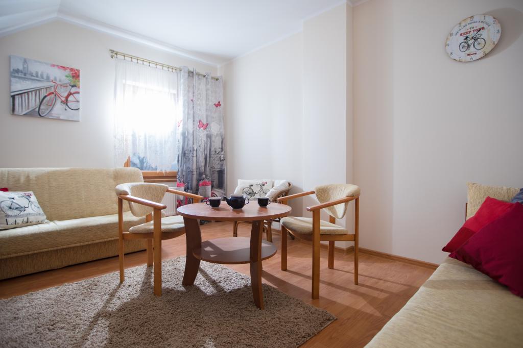 Wisienka Domki i Pokoje