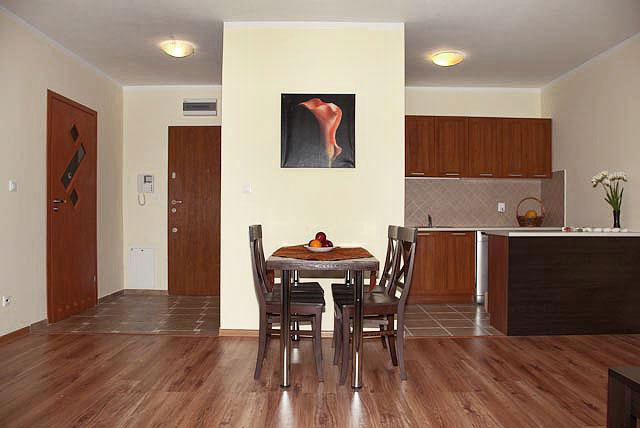 APARTAMENT USTKA OP