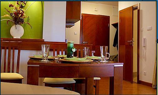 Apartament Tropicana przy Hotelu Velaves