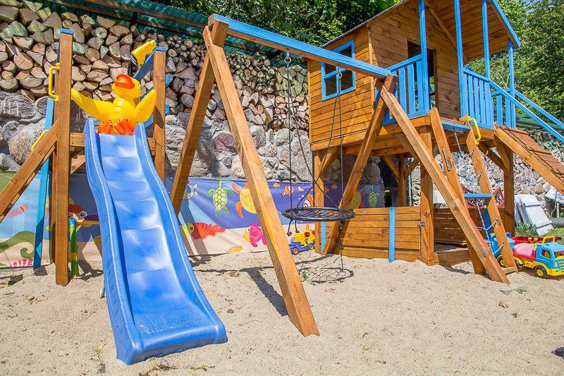 Pokoje Gocinne Pod Szklan Wydm przy play