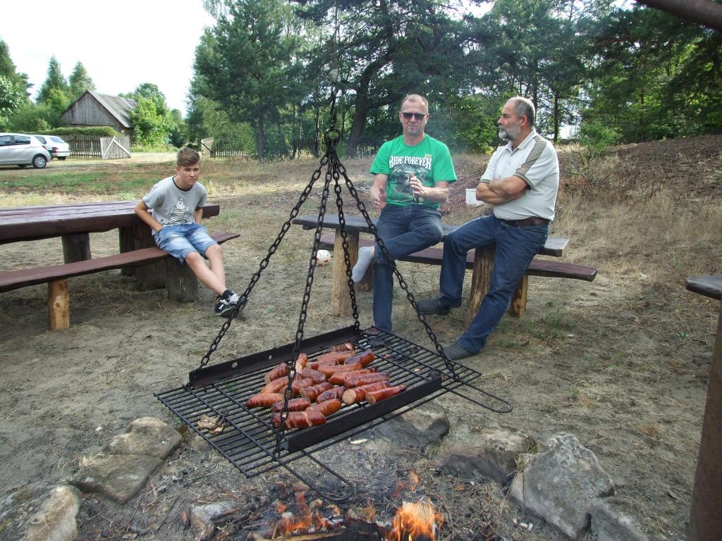 SchroniskoTurystyczne przy Starej szkole