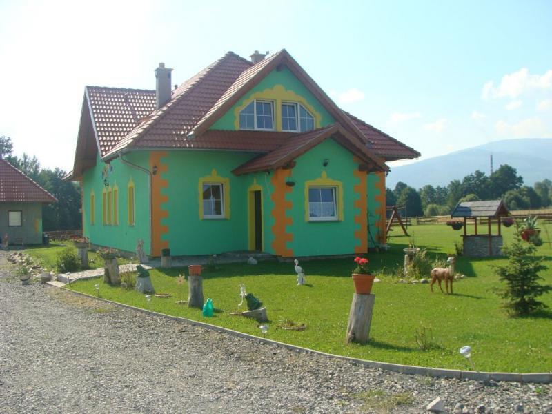 Agroturystyczne Kolorowa Chata koo Karpacza