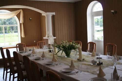 Hotel, Restauracja Victoria