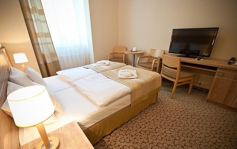 Hotel „Cesarskie Ogrody”