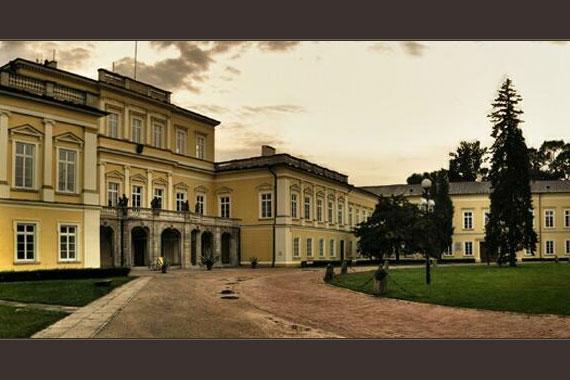 Hotel Izabella Sp. z o.o.