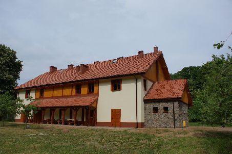 Szkoa Lena
