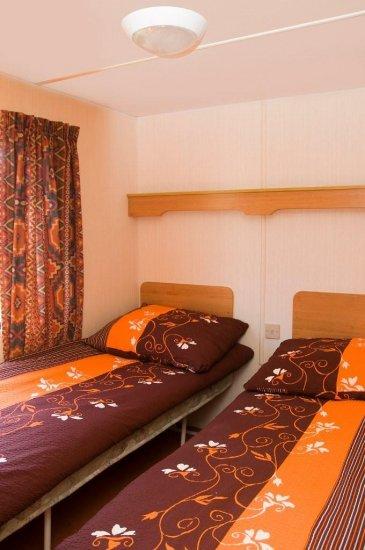 Domki przyczepy Kempingowe i Pokoje Gocinne