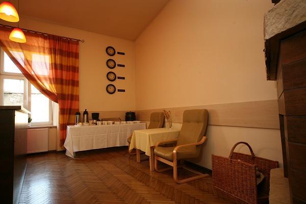 24 Guest House