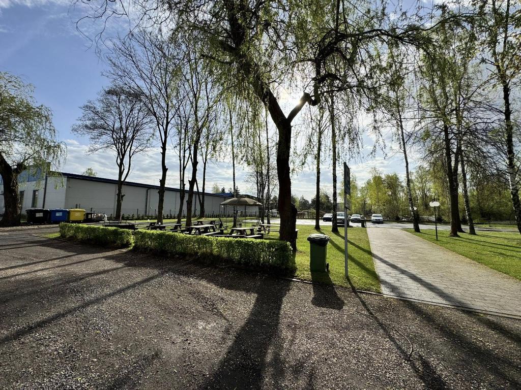 Relaks Noclegi – komfortowe pokoje pracownicze w Cz�stochowie