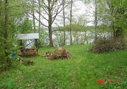 Domek letniskowy na Mazurach nad jeziorem Pociczno