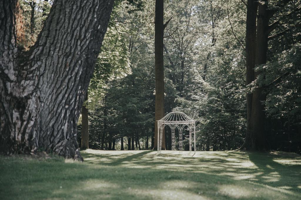 Dw�r Sierak�w k. Krakowa