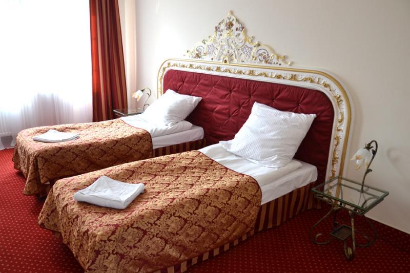 Hotel's Pera