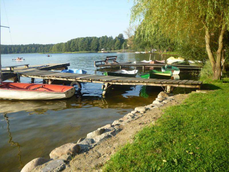 Dom caoroczny nad jeziorem Mazury