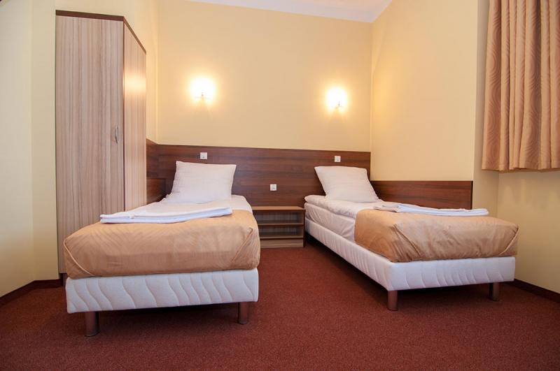 Vera Usugi Hotelarskie.