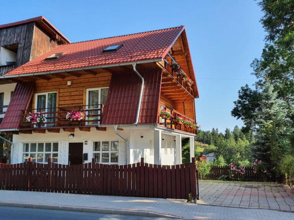 Apartament Bakar