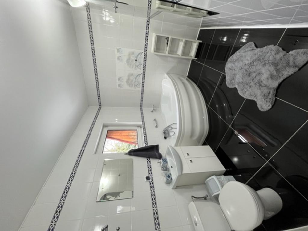 Apartament Bakar