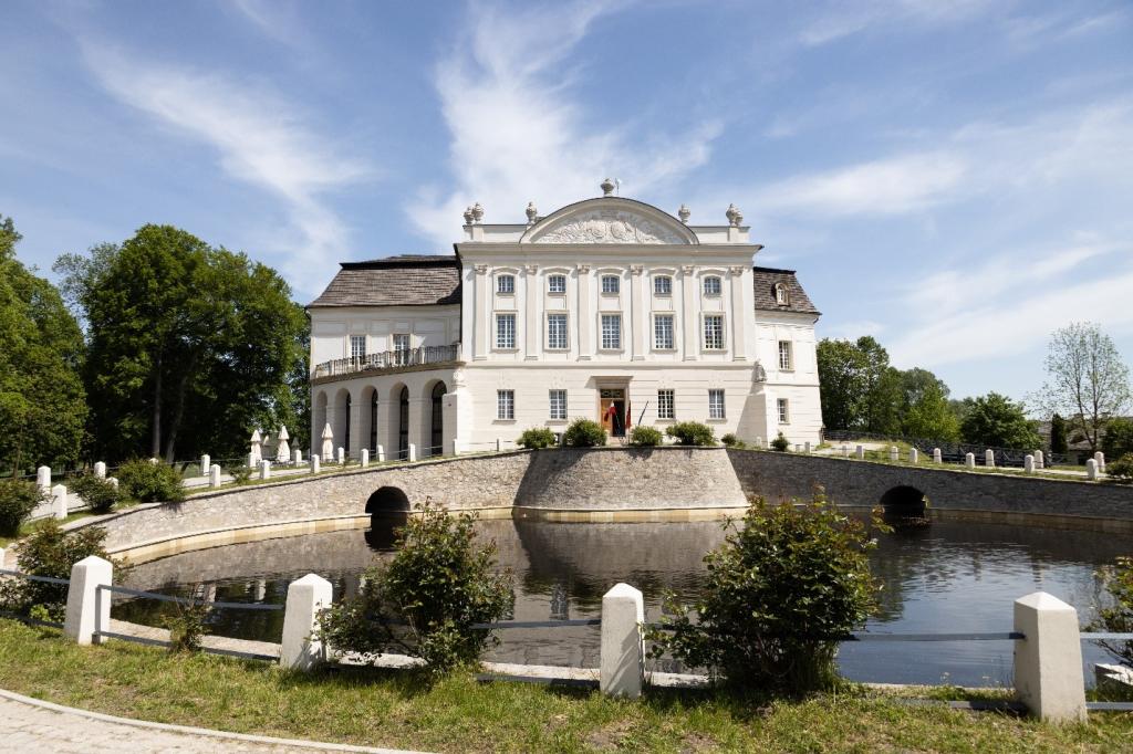 Paac Popielw w Kurozwkach