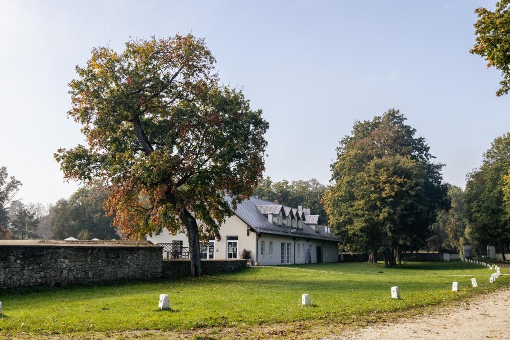 Paac Popielw w Kurozwkach