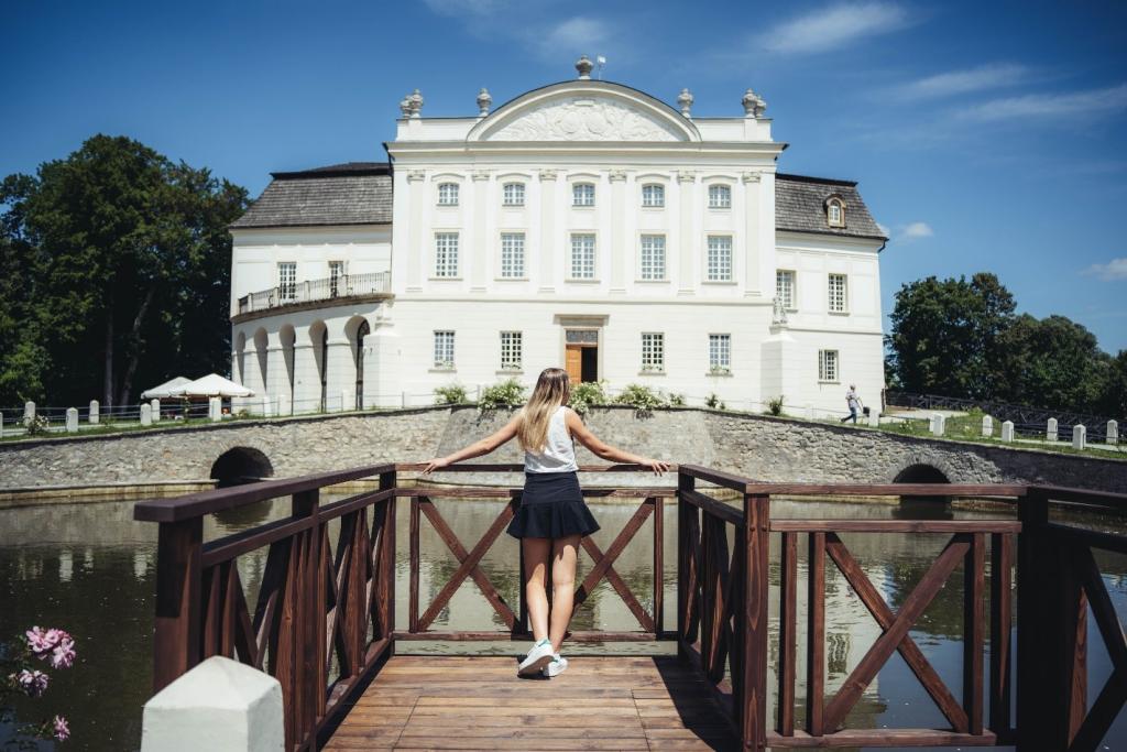 Paac Popielw w Kurozwkach