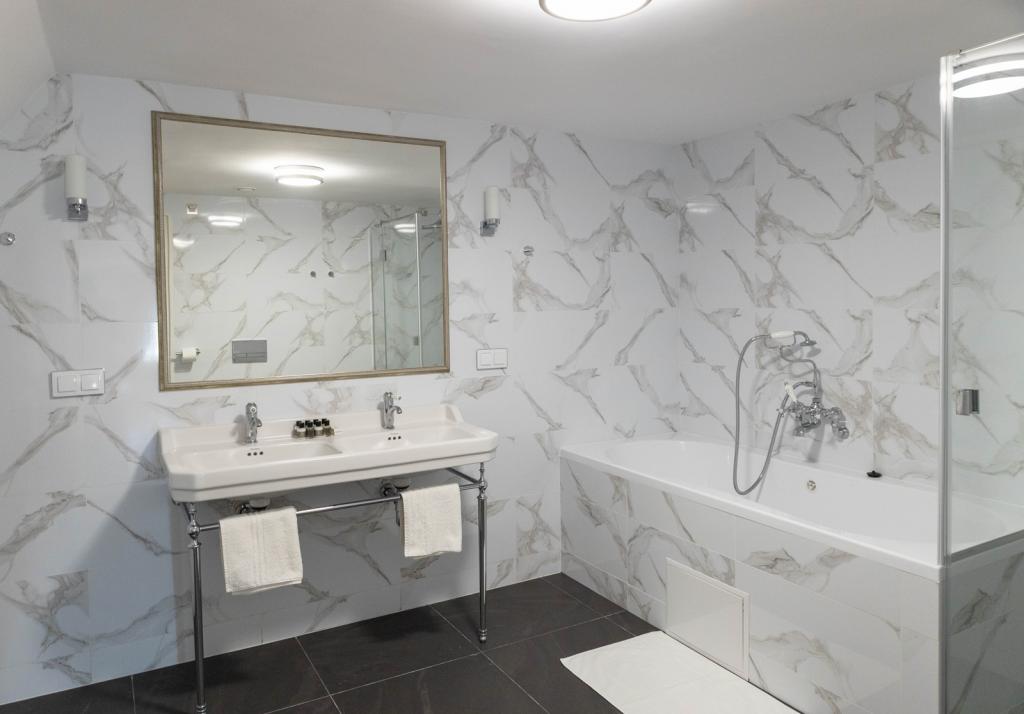 Paac Popielw w Kurozwkach