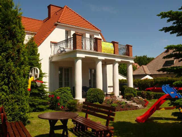 Pokoje Gocinne Dworek