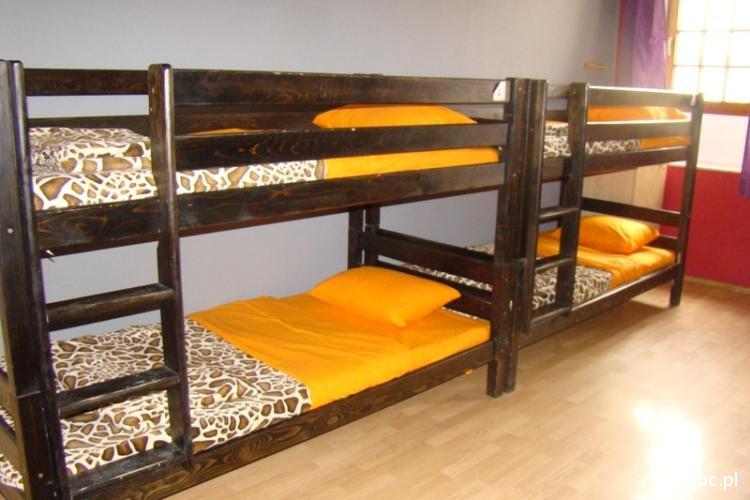 Hostel & Bar Giraffe