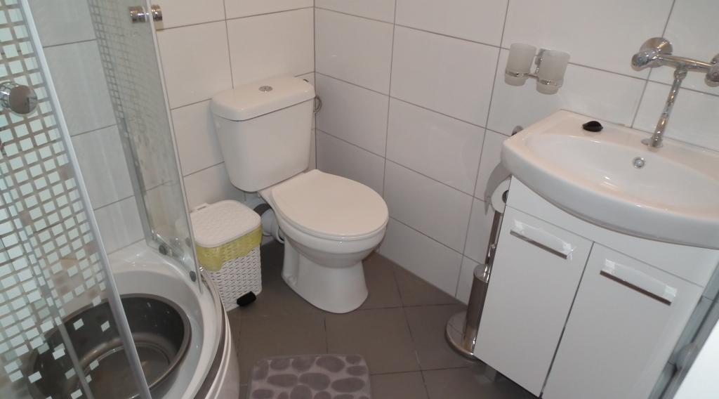 Orbitour Apartamenty i Pokoje  Dwirzyno