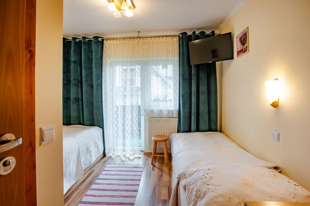 Pokoje Gocinne Orawskie Wyrko