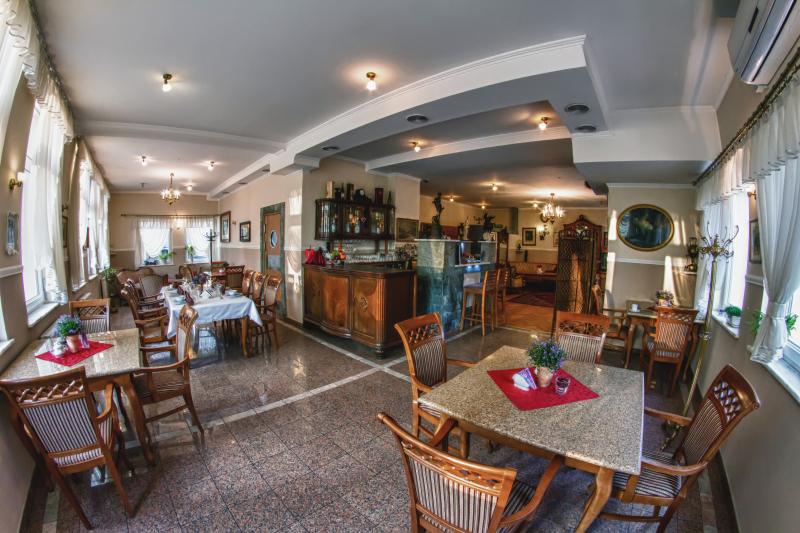 Stary Myn Noclegi i Restauracja