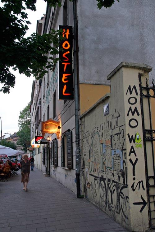 Momotown Hostel