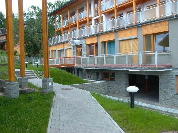 Luksusowe apartamenty z basenem, saun i jacuzzi!