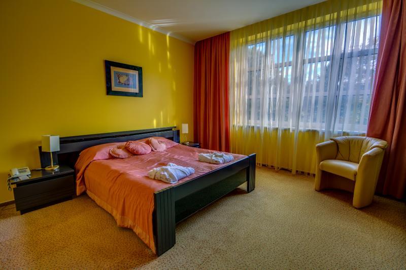 Green Hotel