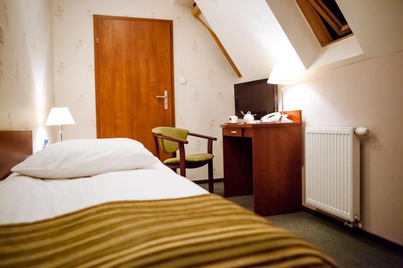 Hotel Logos