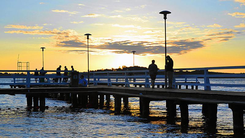 Mazury, Kretowiny domek  z pla i przystani nad jeziorem Narie