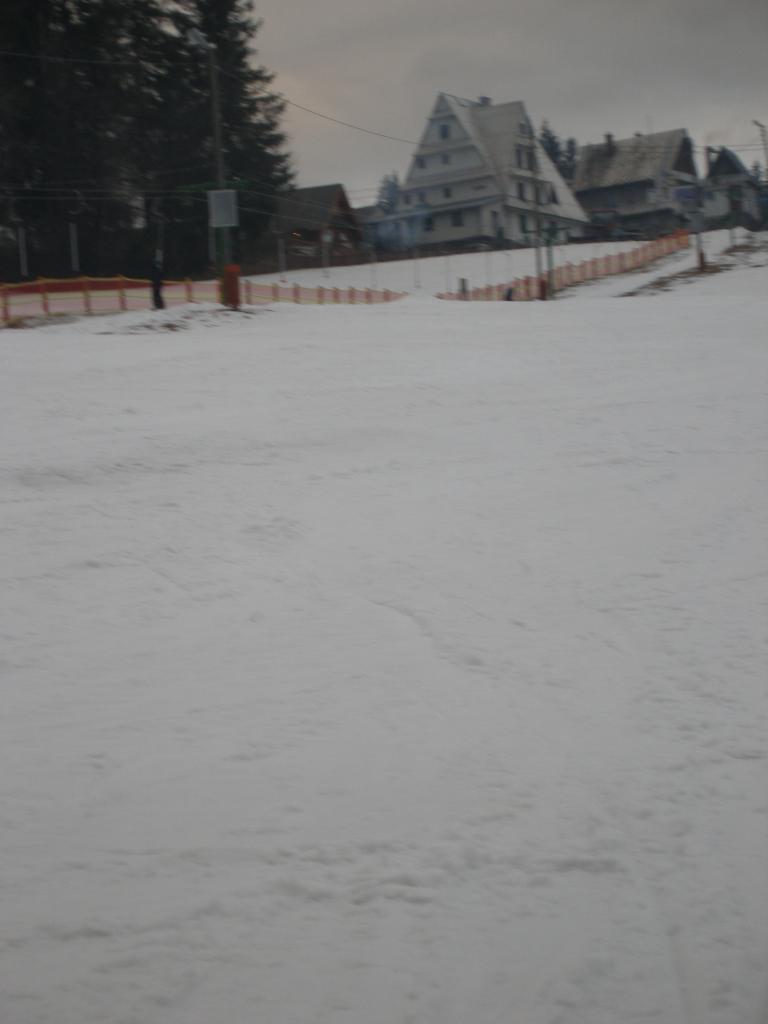 OKOJE GO�CINNY Irena