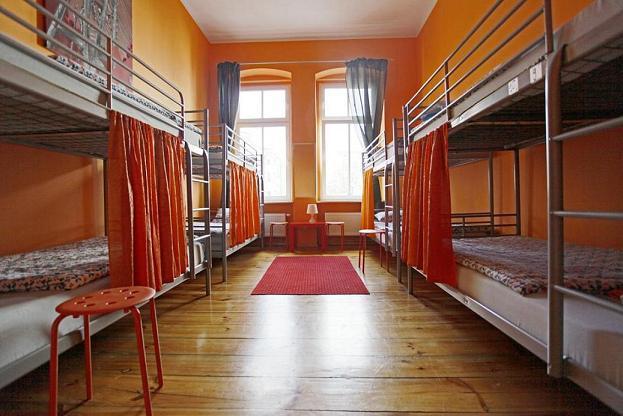 Babel Hostel, Dworzec PKP, Rynek
