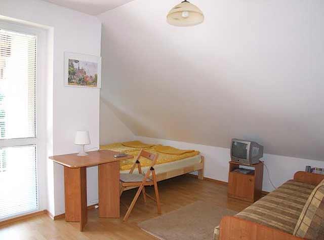 Pokoje Gocinne Knot Karwia