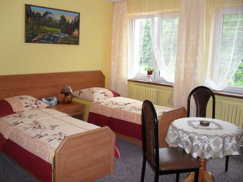 Bar Kaskada - Pokoje Gocinne